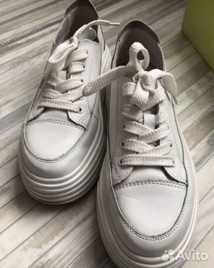 Кеды кожаные женские