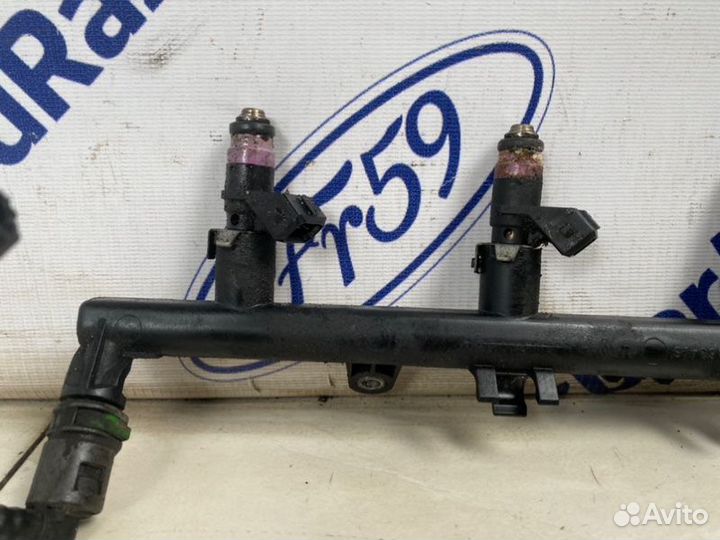 Рампа топливная Renault Scenic JM 1.6 (K4M) 2007