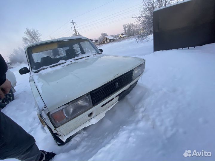 ВАЗ 2105 1.5 МТ, 1995, 100 000 км