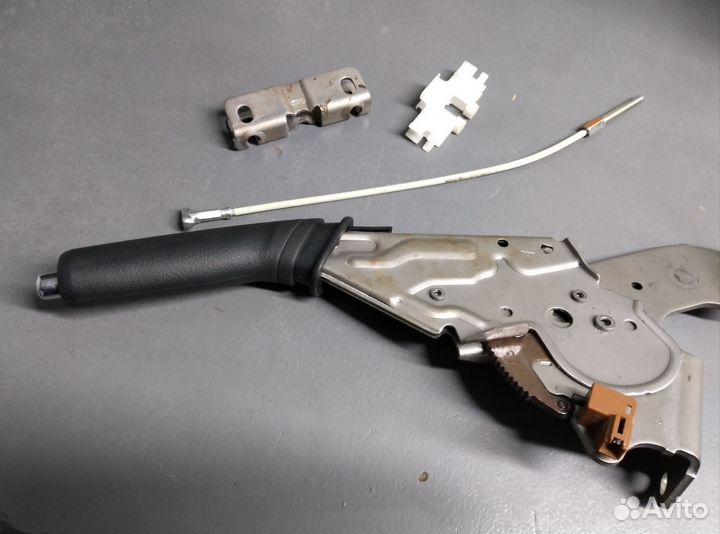 Ручник Toyota Corolla 2006-2013