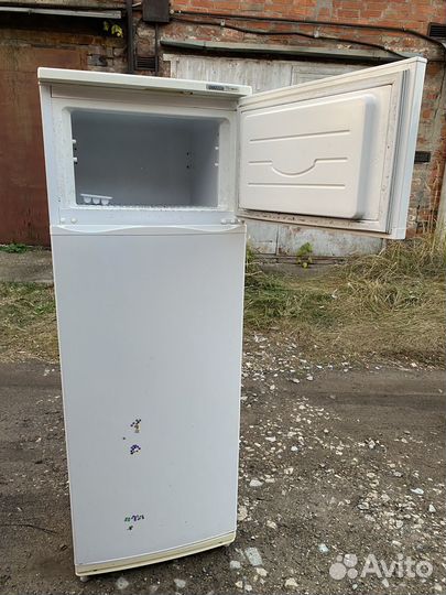 Холодильник