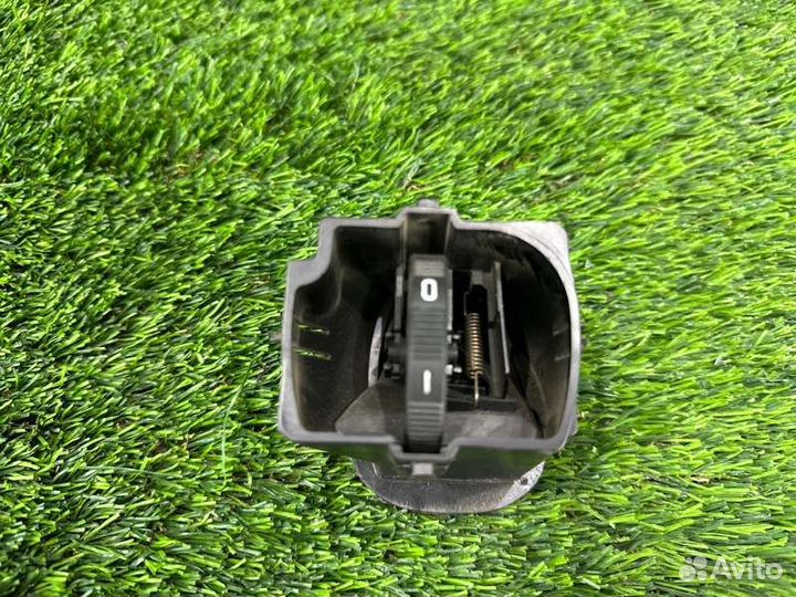 Дефлектор воздушный Bmw 7 E66 N62B48 2005