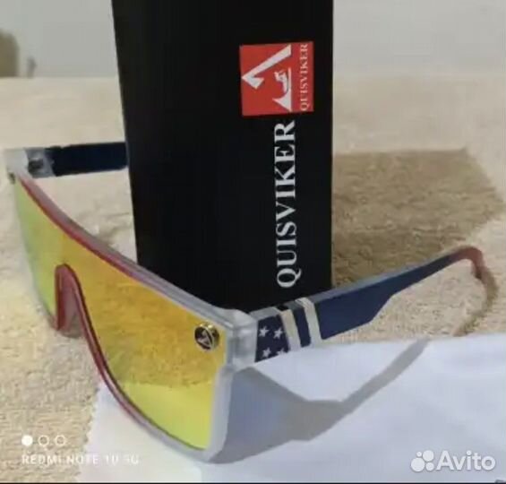 Солнцезащитные очки