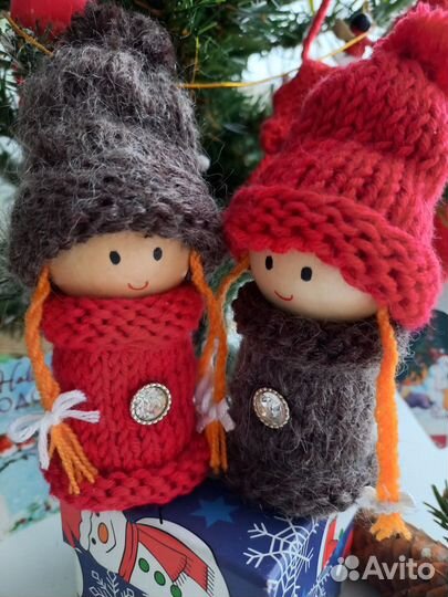 Новогодние игрушки-украшения