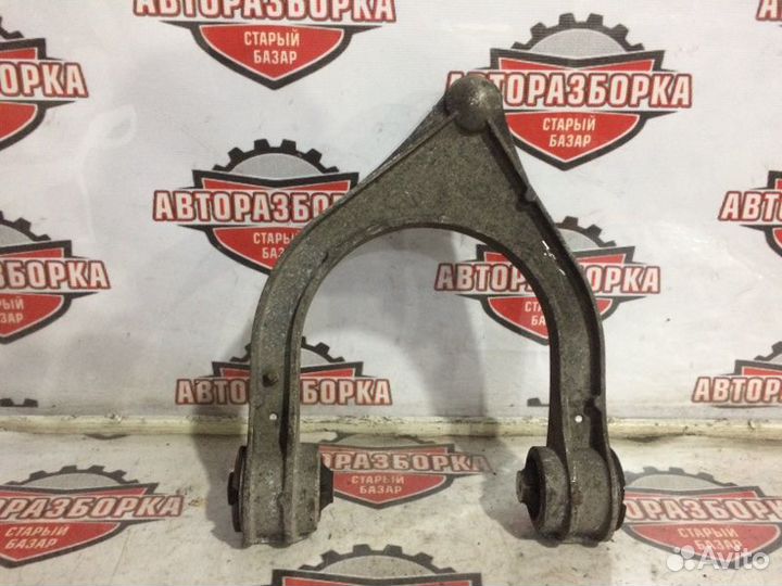 Рычаг верхний передний правый Mercedes-Benz