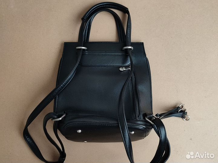 Компактный черный рюкзак