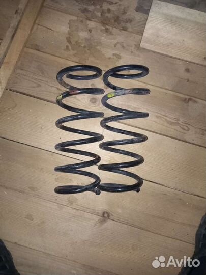 Комплект пружин Volvo XC70