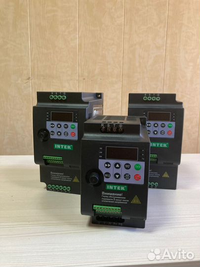 Преобразователь частоты 1.5 кВт 380V Intek