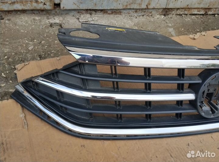 Решетка радиатора Volkswagen Polo 6
