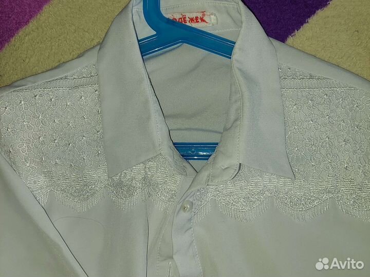 Блузка белая. Рубашка