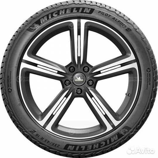 Michelin Pilot Alpin 5 235/40 R18 95V