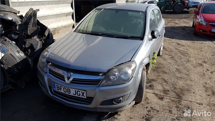 Разбор на запчасти Opel Astra H