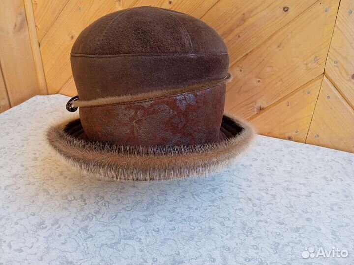 Шляпа. Шапка женская зимняя