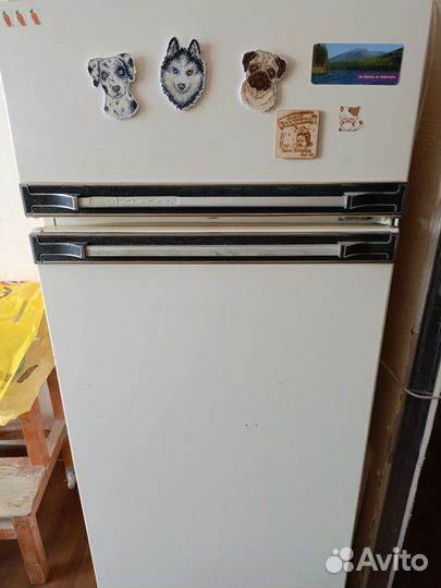 Холодильник 