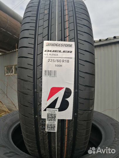 Bridgestone Alenza H/L 33 225/60 R18 100H