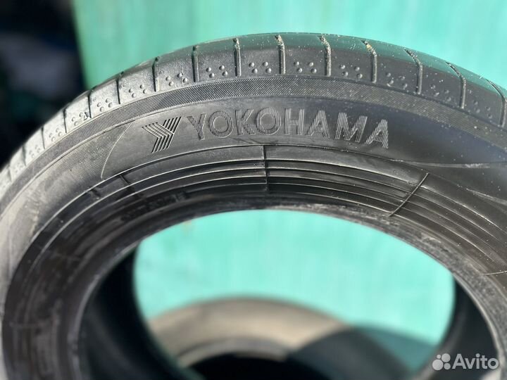 Yokohama BluEarth AE50 215/65 R17