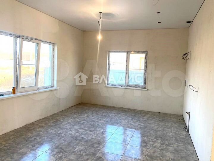 Дом 70 м² на участке 5 сот.