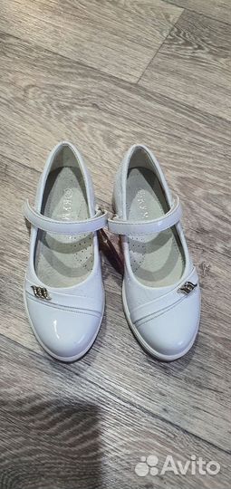 Туфли для девочки 27 размер