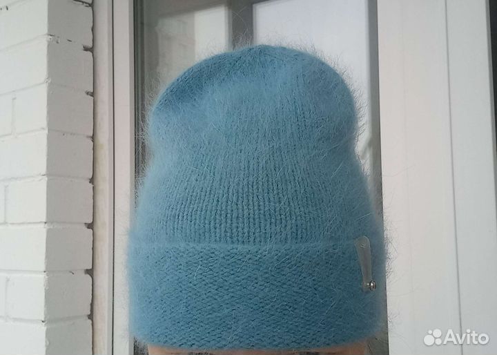 Вязаный комплект шапка и бактус