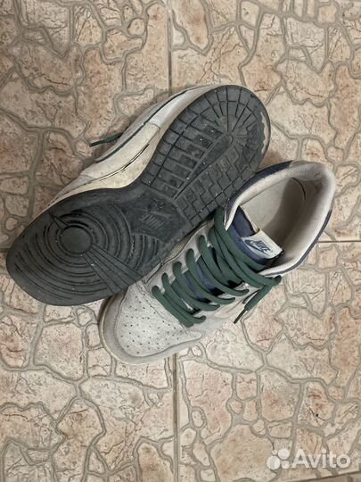 Кроссовки мужские 43 размера бу