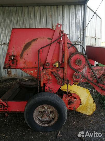 Пресс-подборщик Рязанский комбайновый завод ПР-200, 2003