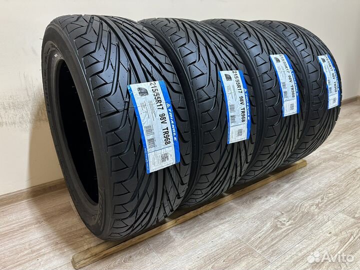 Triangle TR968 215/55 R17 98Y