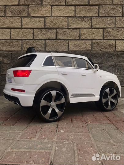 Электромобиль