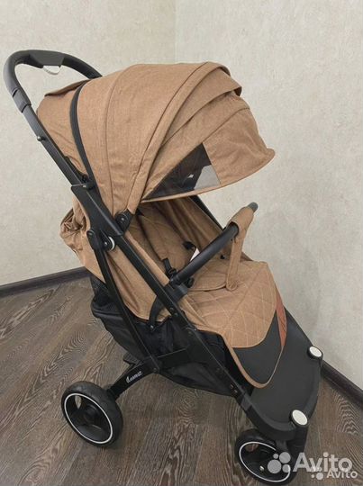 Коляска модель 2022 Dearest 718 коричневая