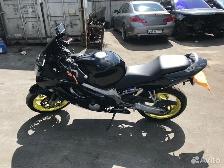 Honda CBR600f4i