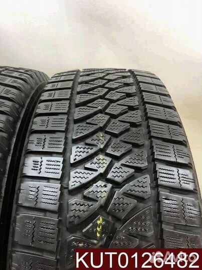 Bridgestone Blizzak W810 225/65 R16C R