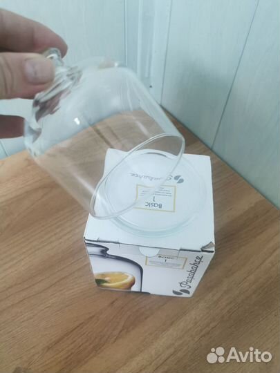 Лимонница стеклянная с крышкой