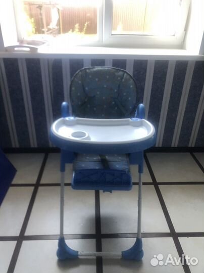 Детский стульчик для кормления