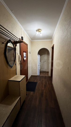 2-к. квартира, 53,1 м², 1/10 эт.