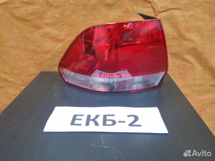 Фонарь левый Volkswagen Polo Sedan 5 2010