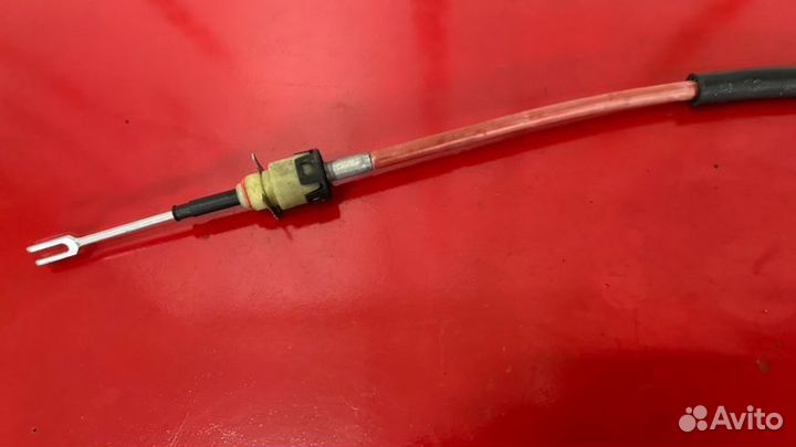 Трос кулисы АКПП Audi A6 C6 2.8 ccea 2010