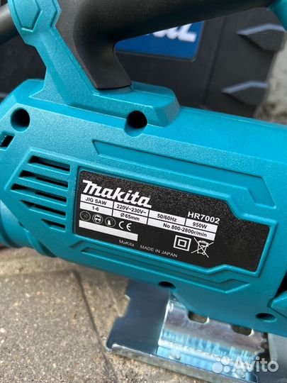 Лобзик Makita 1180W с лазерной наводкой