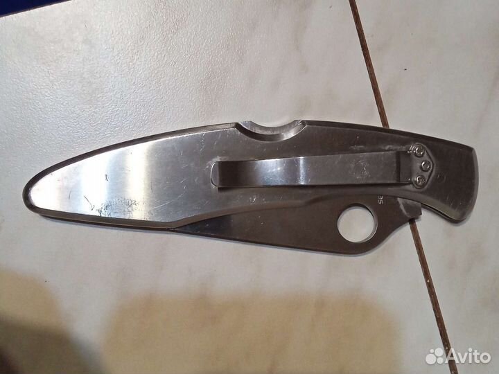 Нож spyderco police