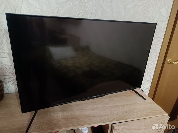 Телевизор 4K 43