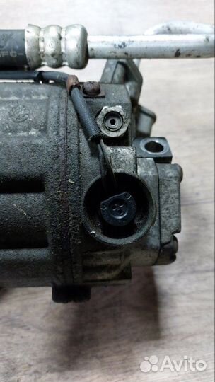 Компрессор кондиционера Nissan Serena C25 MR20-DE