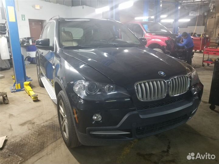 Разбор на запчасти BMW X5 E70 2007-2013