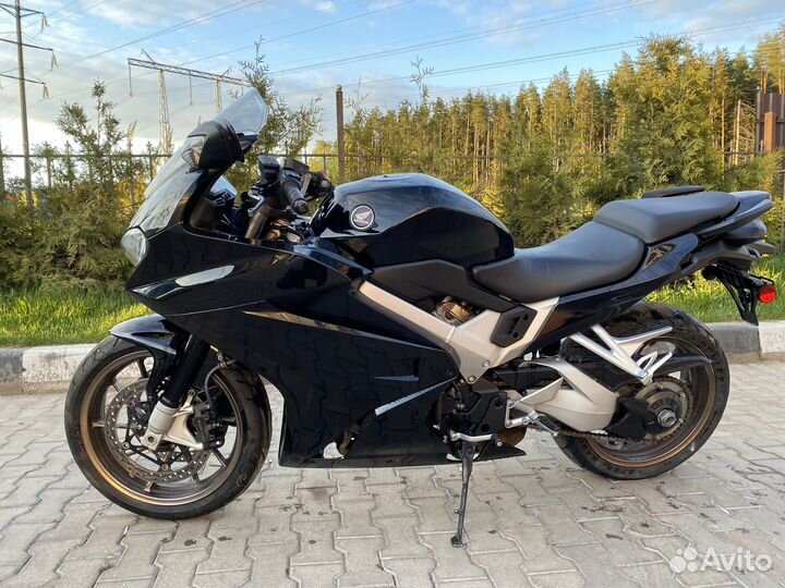 Honda VFR 800