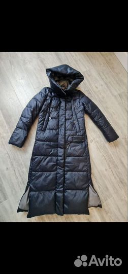 Пуховик женский 42 44