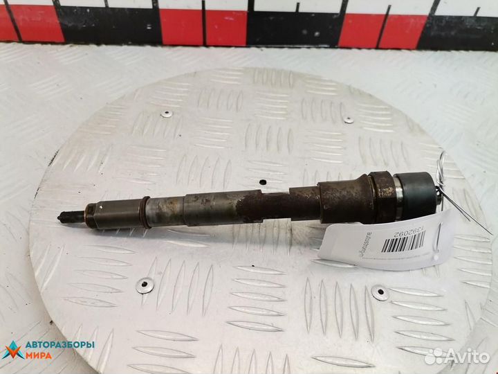 Форсунка Jeep Liberty 2005 5142811AA