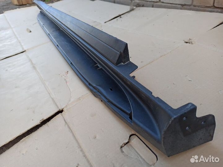 Накладка порога правая Mercedes X166 GL 166 GLS