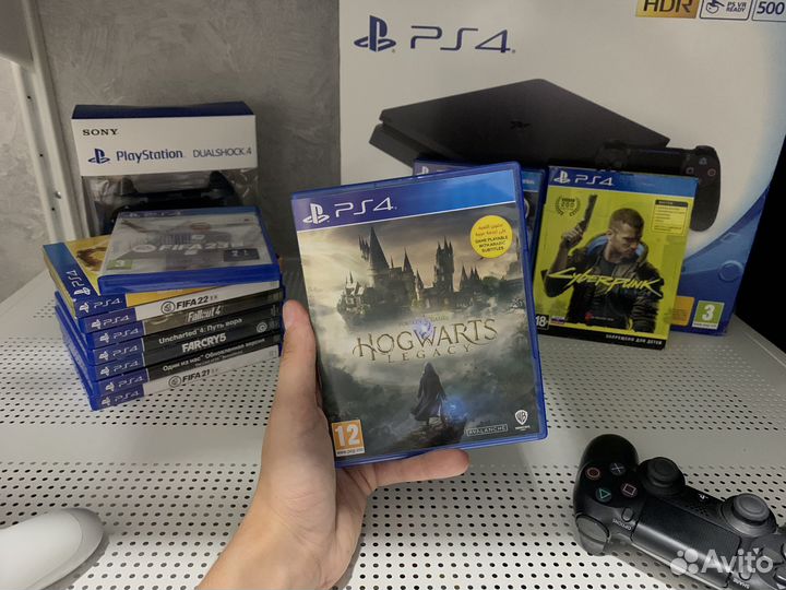 Sony PS 4 Slim + 2 геймпада и игры
