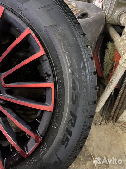 Pirelli Ice Zero 185/65 R15