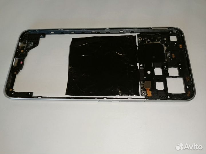 Realme 8 разбор