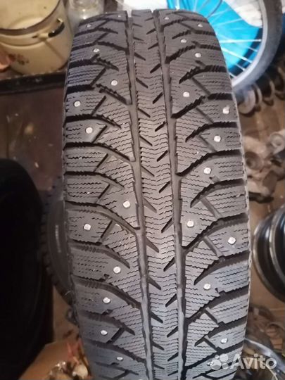 Колеса зимние 175 65 r14 bridgestone