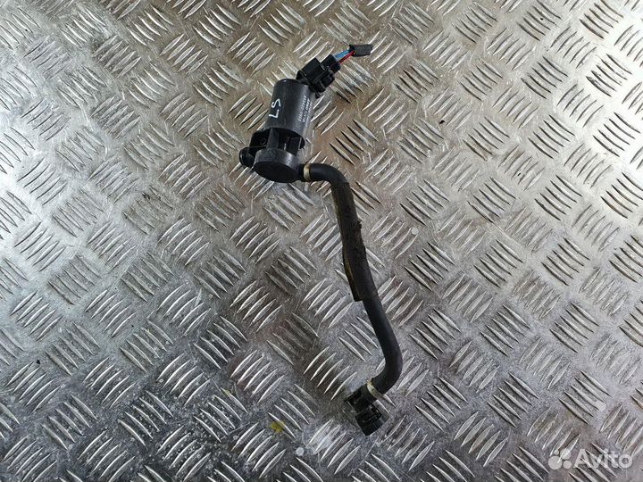 Насос (моторчик) омывателя фар Lexus LS 4 рест