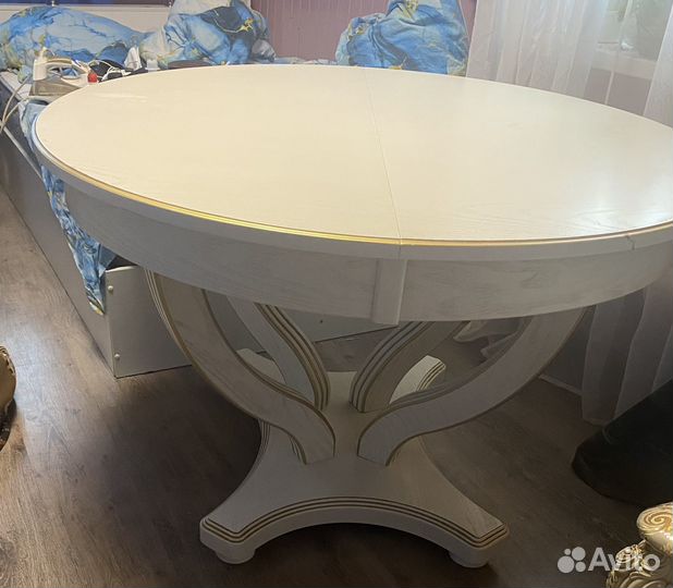 Круглый стол раздвижной